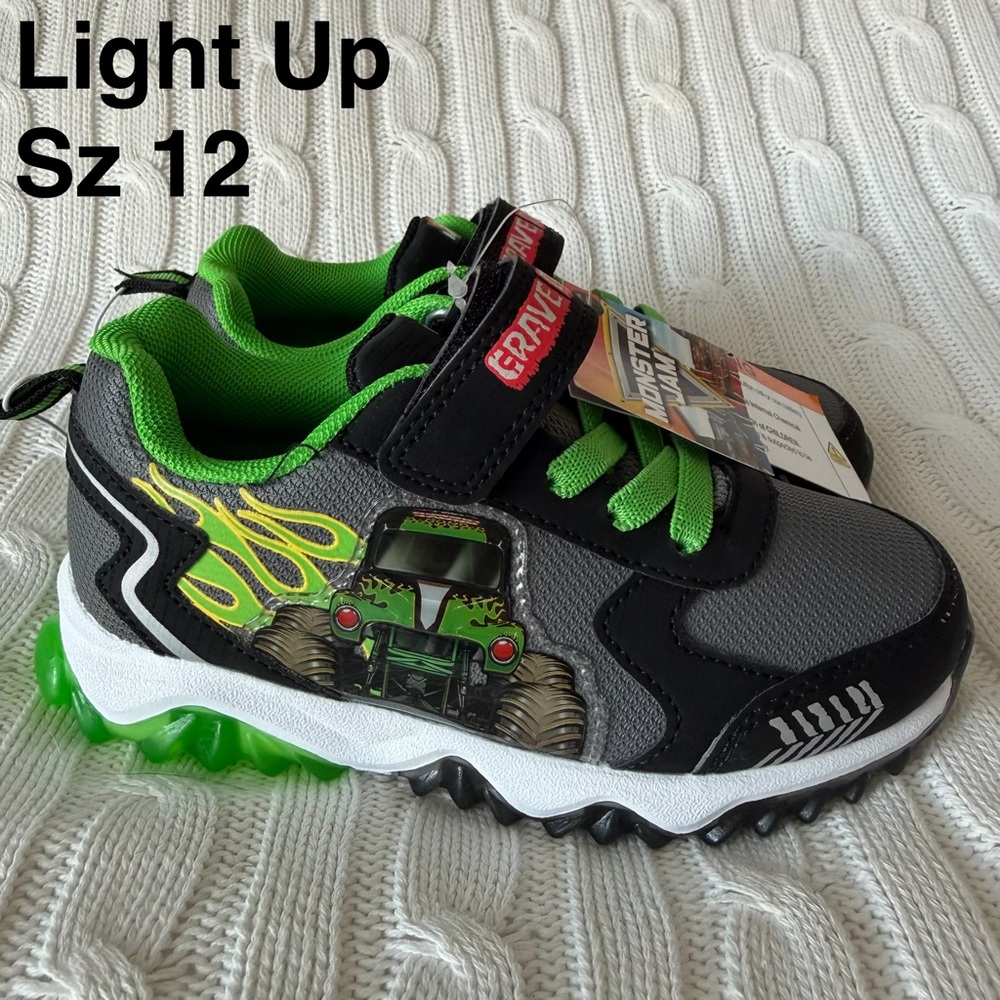 Monster Jam Sneakers 12 Boys Shoes Light Up  Trucks Sneaker Grave Digger Boy Mom